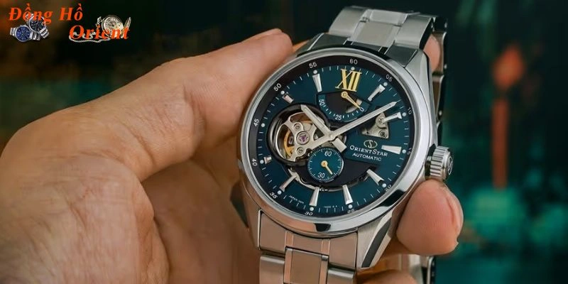 Sản phẩm đồng hồ nam sang trọng, thích hợp cho những dịp đặc biệt